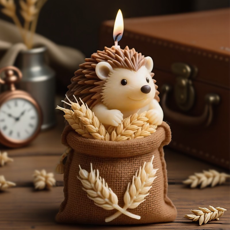 A Cute hedgehog-shaped Candle  - Candle Making Temperature ulasan dan harga